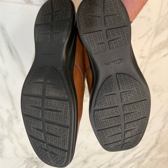 Clark’s Men’s Comfort Collection Brown Slip on Loafer Size 11 - Picture 6 of 8